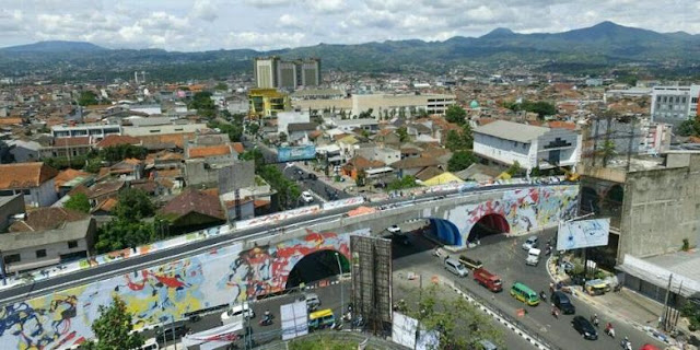 Jembatan Layang Antapani (Pelangi)