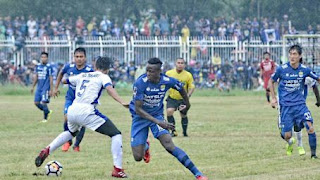 Persib Bandung vs Priangan Selection 4-0