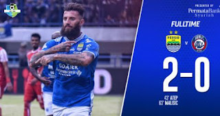 Persib Bandung vs Arema FC 2-0