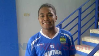 Persib Rekrut Pemain Muda Asal NTT Fulgensius Billy Paji Keraf