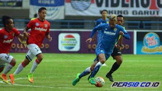 Persib Kalah 1-2 dari Bali United