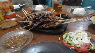 Sate Pak Gino Sate Pak Gino