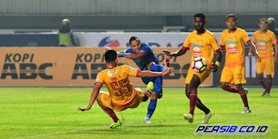 Review Persib vs Sriwijaya FC: GBLA Mulai Bertuah, Djanur Mulai Berubah Review Persib vs Sriwijaya FC: GBLA Mulai Bertuah, Djanur Mulai Berubah