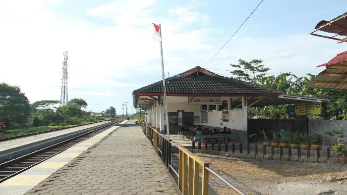 stasiun cimekar