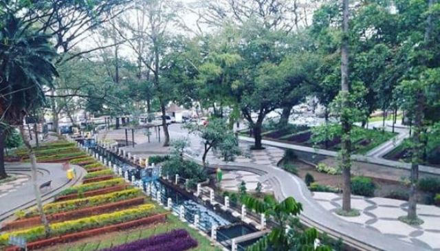 Tama Balai Kota Bandung