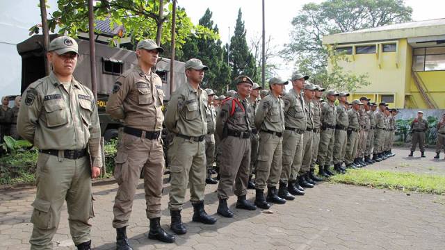 Paguyuban Camat Kota Bandung Pastikan Linmas Gelar Siskamling