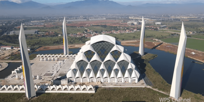 Kontraktor Ancam Bongkar Masjid Al Jabbar, RK Tegaskan Sudah Bayar Lunas