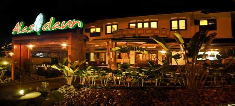 Rumah Makan Sunda Alas Daun